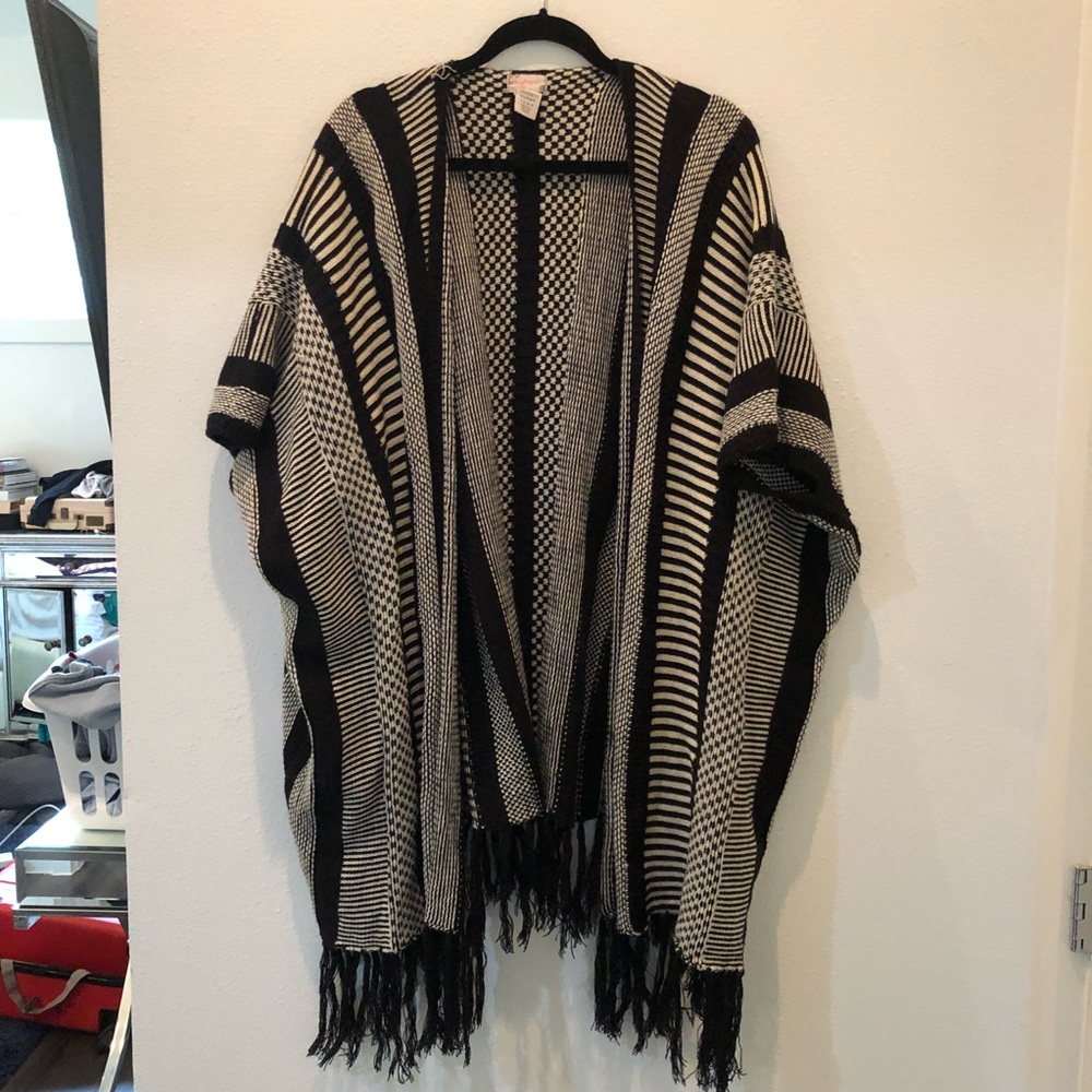 Free people poncho
